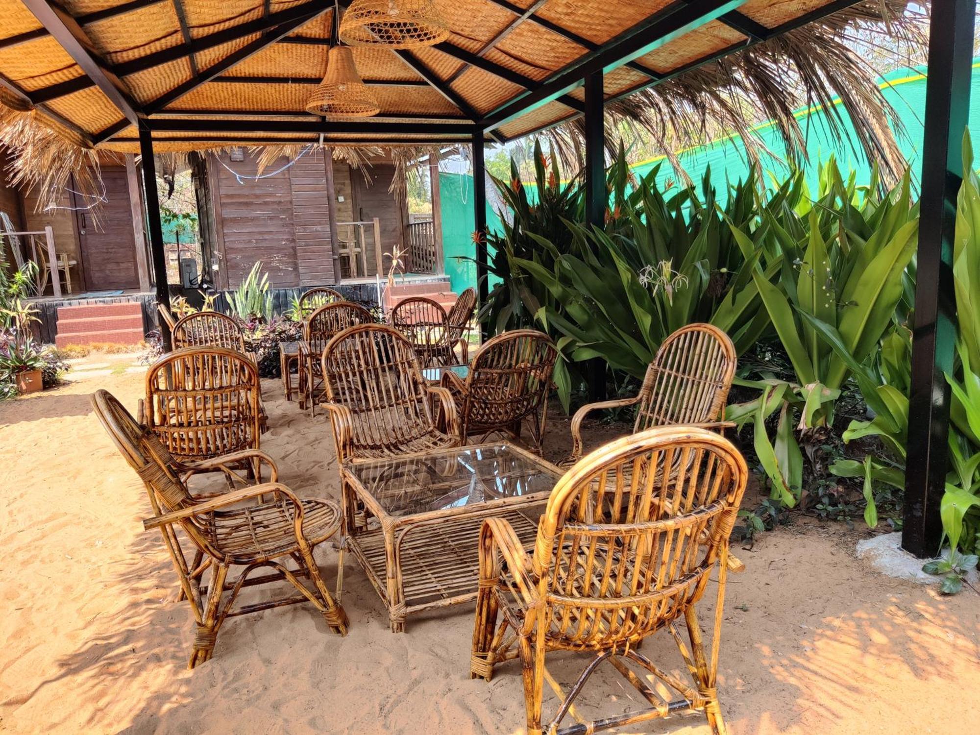 Beach Cottages - Pousada Donaciana Baga Exterior foto